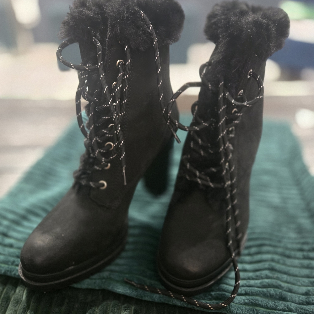 DKNY Black Lace-Up Fur Boots